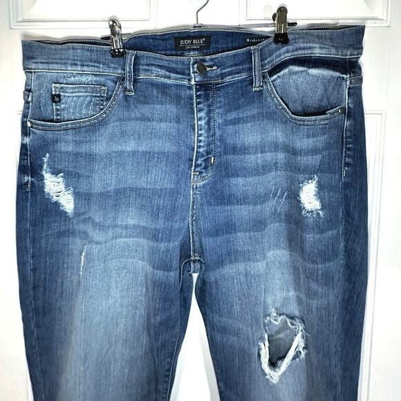 Judy Blue Boyfriend Jeans Womens Size 1XL Blue Medium Wash Denim Distressed - Picture 2 of 4